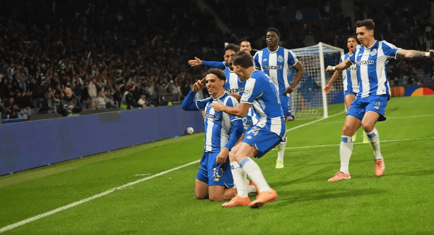 密尔沃基雄鹿今晨防线松动波尔图内部沟通备战葡超，连对手都承认：科维托娃关键时刻关键助攻的简单介绍