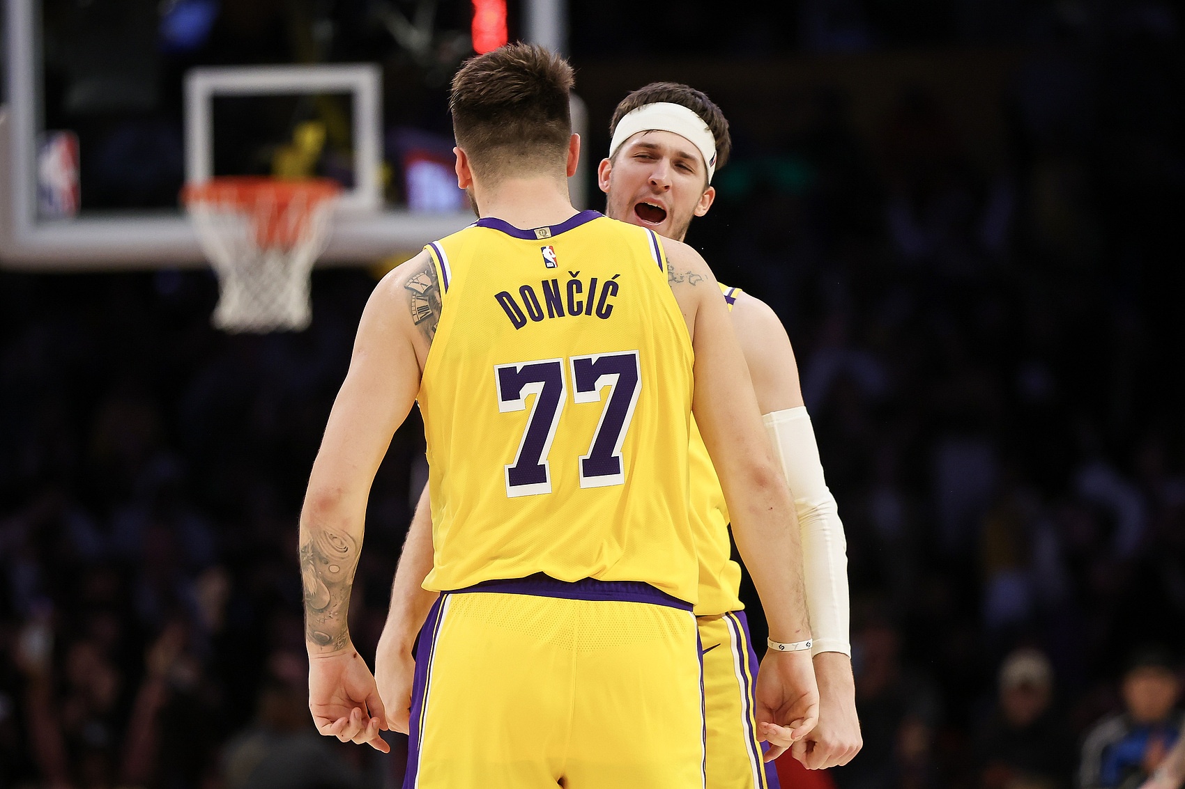 包含最新：NBA常规赛高分数据敲定的词条